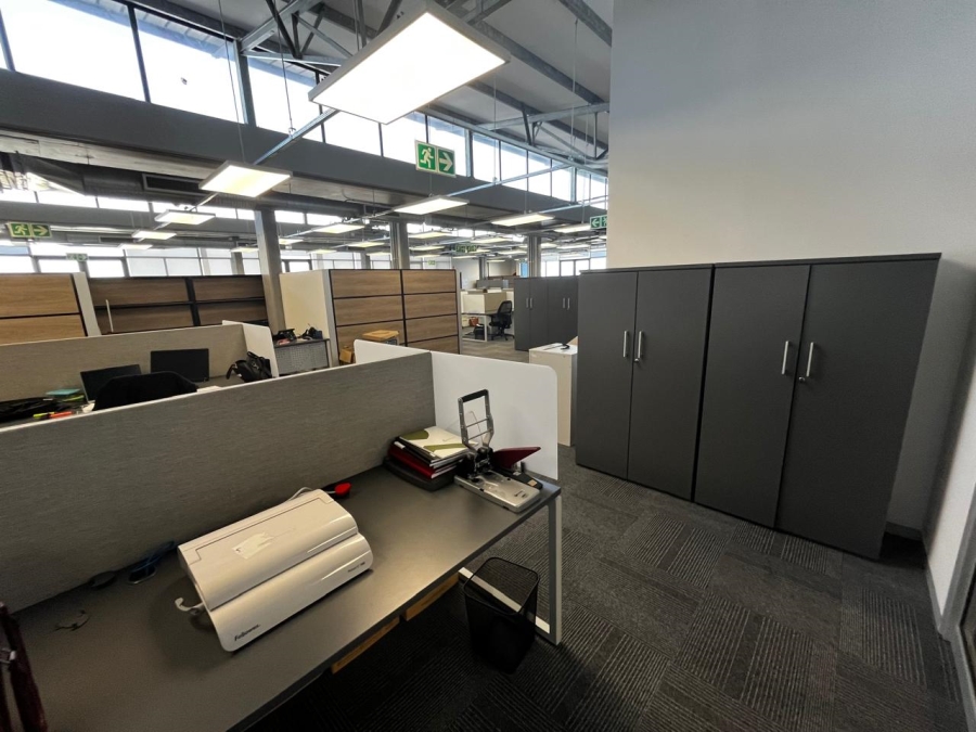 To Let commercial Property for Rent in Bo Oakdale Western Cape